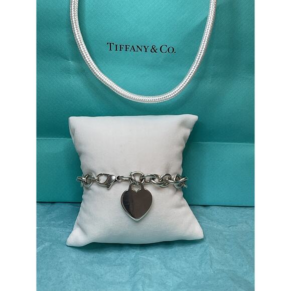 Authentic Tiffany & Co. “Return to Tiffany” Sterling Silver Bracelet - Picture 1 of 3